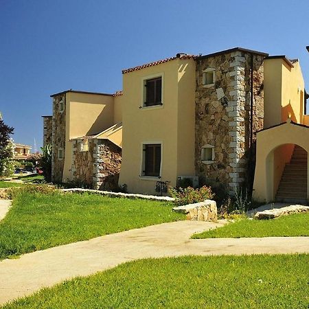 Apartament Le Residenze Sul Mare B6 Porto Ottiolu Zewnętrze zdjęcie