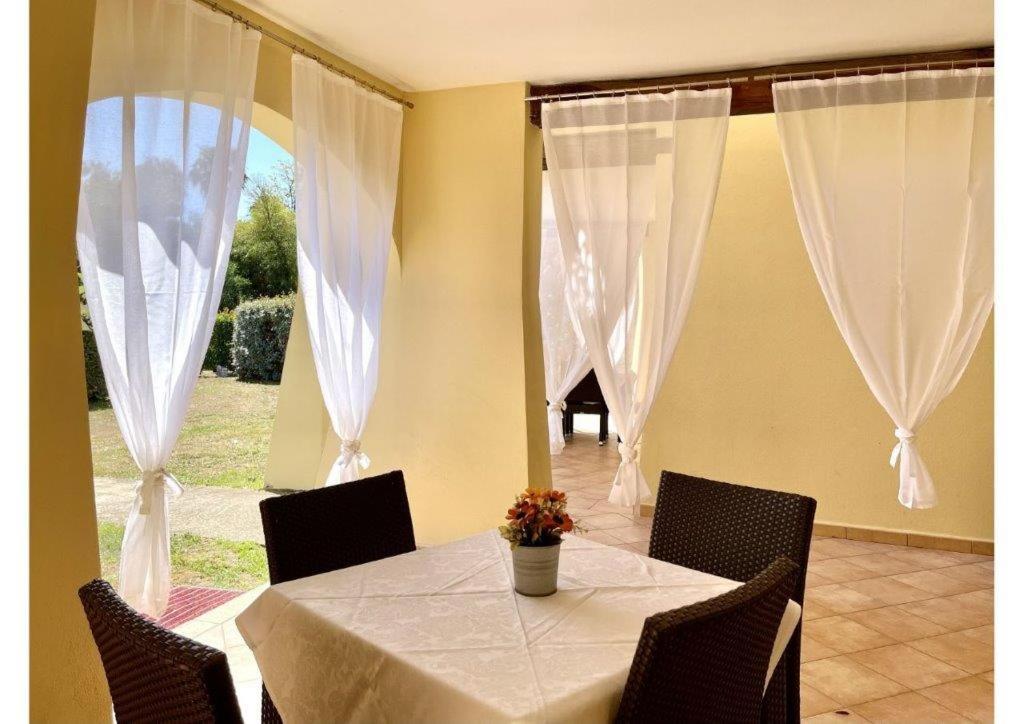 Apartament Le Residenze Sul Mare B6 Porto Ottiolu Zewnętrze zdjęcie